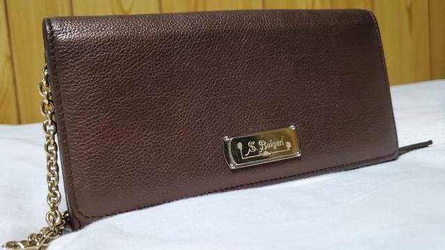 正規レア ブルガリ コレツィオーネ ソリティオ ロゴエンブレム 長財布 茶  チェーンウォレット 2つ折り クラシック < ブランド  正規レア ブルガリ コレツィオーネ ソリティオ ロゴエンブレム 長財布 茶  チェーンウォレット 2つ折り クラシック  < ブランドの