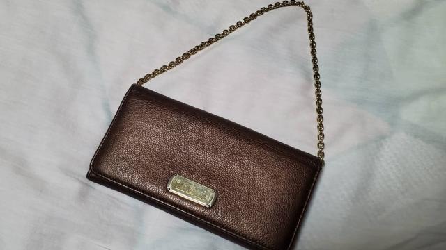 正規レア ブルガリ コレツィオーネ ソリティオ ロゴエンブレム 長財布 茶  チェーンウォレット 2つ折り クラシック < ブランド  正規レア ブルガリ コレツィオーネ ソリティオ ロゴエンブレム 長財布 茶  チェーンウォレット 2つ折り クラシック < ブランドの