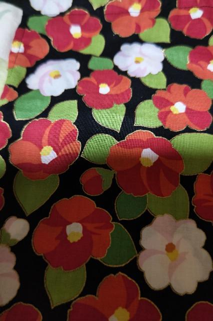 ★処分品★新品黒×椿和柄ナナメ掛巾着袋 < キッズ/ベビー  ★処分品★新品黒×椿和柄ナナメ掛巾着袋 < キッズ/ベビーの