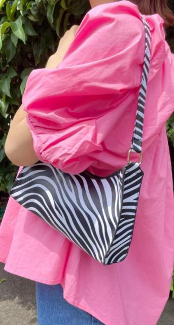 ��at12:03�n�[�t���[���A�j�}��PU�V�����_�[�o�b�O���V�i�^�O�t���[�u���� �� �����t�@�b�V������ 