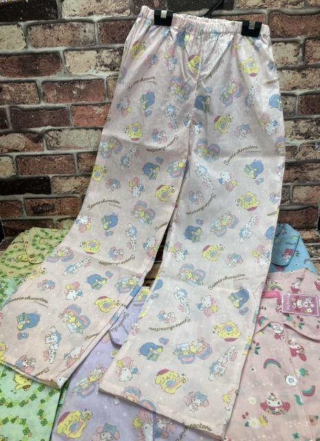 送料無料!メチャ可愛い!『サンリオ』新柄 綿混パジャマ(6柄から)1組 < 女性ファッション  送料無料!メチャ可愛い!『サンリオ』新柄 綿混パジャマ(6柄から)1組 < 女性ファッションの