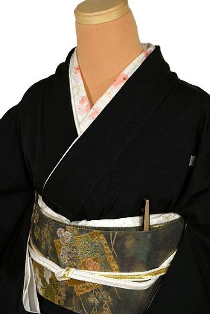 黒留袖 中古 送料無料 身丈161.5cm 裄66cm 最高級 未使用品 金駒 金彩 地紙 流水 花尽くし 比翼付き T3584 < 女性ファッション  黒留袖 中古 送料無料 身丈161.5cm 裄66cm 最高級 未使用品 金駒 金彩 地紙 流水 花尽くし 比翼付き T3584 < 女性ファッションの