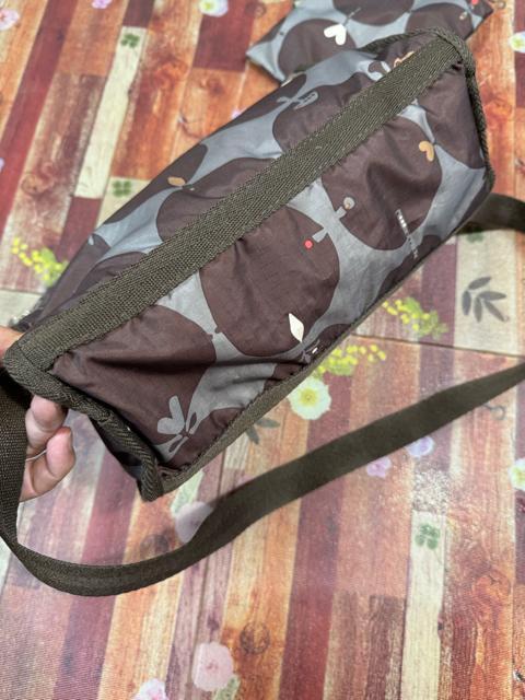 ӂ߂āLeSportsacɔiV_[obNE|[`tEhbLOs3_܂Ƃߔ聚1000~X^[g