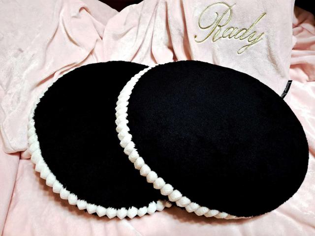 AI出品☆-Rady-☆2個セットホテルシリーズ/フレーム柄/円形クッション座布団/英ロゴ刺繍/ふわふわもっちり黒白*直径45cm < ブランド AI出品☆-Rady-☆2個セットホテルシリーズ/フレーム柄/円形クッション座布団/英ロゴ刺繍/ふわふわもっちり黒白*直径45cm < ブランドの