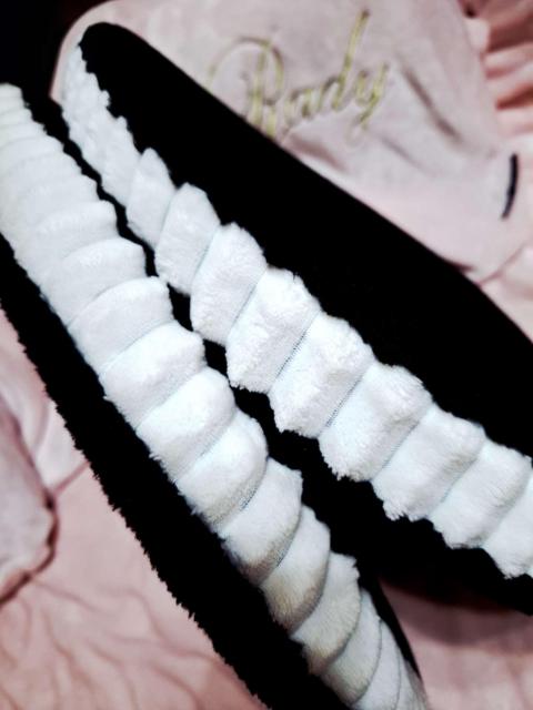 AI出品☆-Rady-☆2個セットホテルシリーズ/フレーム柄/円形クッション座布団/英ロゴ刺繍/ふわふわもっちり黒白*直径45cm < ブランド AI出品☆-Rady-☆2個セットホテルシリーズ/フレーム柄/円形クッション座布団/英ロゴ刺繍/ふわふわもっちり黒白*直径45cm < ブランドの