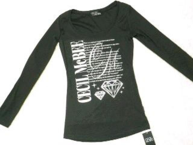 【CECIL McBEE/セシルマクビー】ロゴ箔ラインストーン*ロンTee<ブラックM> < ブランド 【CECIL McBEE/セシルマクビー】ロゴ箔ラインストーン*ロンTee<ブラックM> < ブランドの