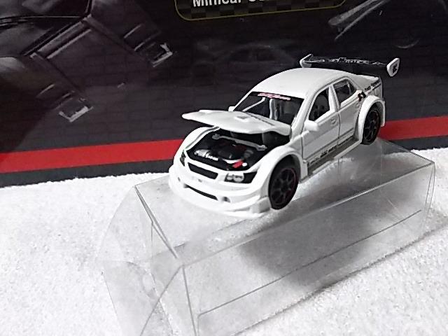 マッスルマシーン 1/64 レクサスIS300 アルテッツァ パールホワイト '01 < ホビー マッスルマシーン 1/64 レクサスIS300 アルテッツァ パールホワイト '01 < ホビーの