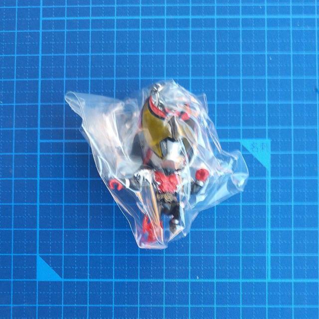 中古 非売品 ハイパーホビー 特別付録 仮面ライダーキバ フィギュアキーホルダー 〜ダークネスムーンブレイク炸裂Ver.〜 < おもちゃ  中古 非売品 ハイパーホビー 特別付録 仮面ライダーキバ フィギュアキーホルダー 〜ダークネスムーンブレイク炸裂Ver.〜 < おもちゃの