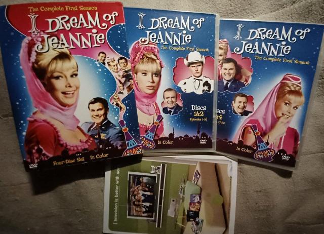 ☆かわいい魔女ジニー ☆DVD-BOX 4枚組☆全30話 < CD/DVD/ビデオ ☆かわいい魔女ジニー ☆DVD-BOX 4枚組☆全30話 < CD/DVD/ビデオの