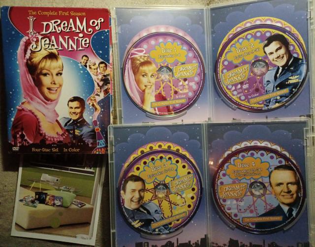 ☆かわいい魔女ジニー ☆DVD-BOX 4枚組☆全30話 < CD/DVD/ビデオ ☆かわいい魔女ジニー ☆DVD-BOX 4枚組☆全30話 < CD/DVD/ビデオの