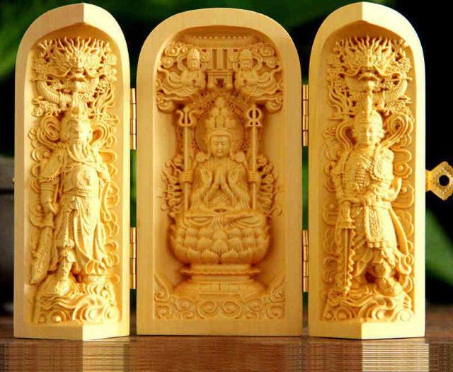 送料無料 柘植木彫仏像 千手観音 開閉式筒型 < インテリア/ライフ  送料無料 柘植木彫仏像 千手観音 開閉式筒型  < インテリア/ライフの