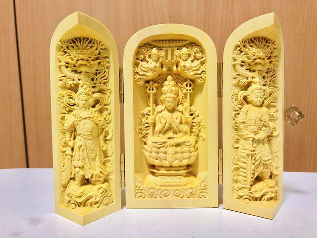 送料無料 柘植木彫仏像 千手観音 開閉式筒型 < インテリア/ライフ  送料無料 柘植木彫仏像 千手観音 開閉式筒型 < インテリア/ライフの