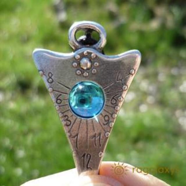 RAgalaxys: Reloj Solar Triangulum Op`v  ANZT[/v 