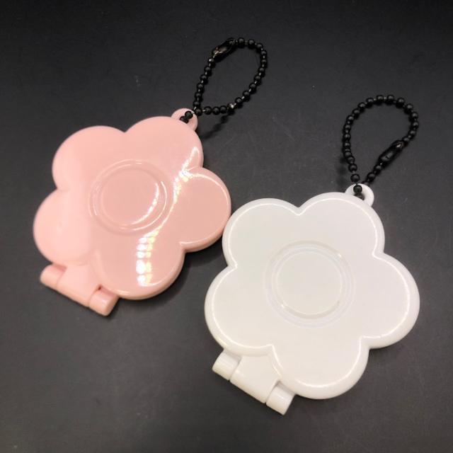  MARY QUANT }[Ng ~[ L[z_[ 2   uh 