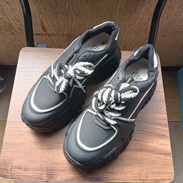 新品 24cm レディース スニーカー ブラック シューズ 靴 厚底 身長アップ < 女性ファッション  新品 24cm レディース スニーカー ブラック シューズ 靴 厚底 身長アップ  < 女性ファッションの