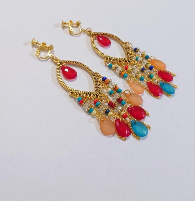 カラフルかわいいイヤリング・ピアス☆ #ボヘミアンピアス  #エスニックピアス  #かわいいピアス  #ボヘミアンイヤリング < 女性アクセサリー/時計  カラフルかわいいイヤリング・ピアス☆ #ボヘミアンピアス  #エスニックピアス  #かわいいピアス  #ボヘミアンイヤリング < 女性アクセサリー/時計の