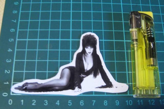 �G�����@�C�� �@Elvira�@�X�e�b�J�[�@�Q���Z�b�g �� CD/DVD/�r�f�I�� 