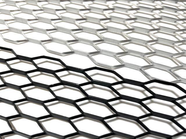 汎用アルミ網メッシュネット ブラックorシルバー 122.5×20cm < 自動車/バイク 汎用アルミ網メッシュネット ブラックorシルバー 122.5×20cm < 自動車/バイク