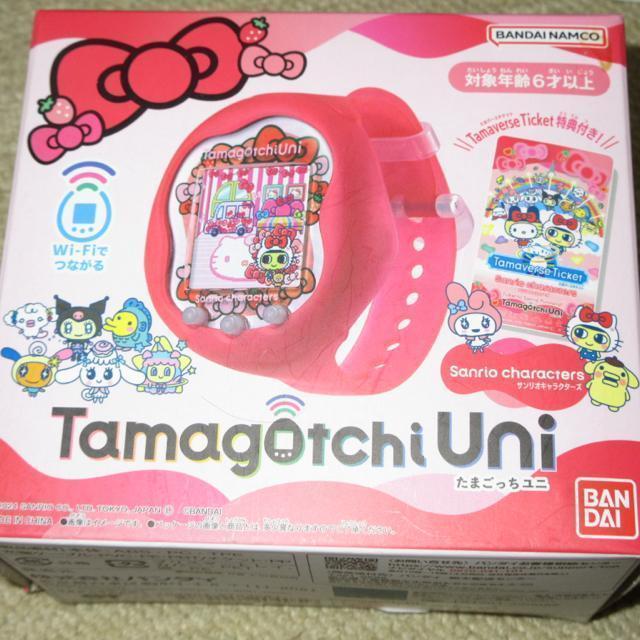 TILN^[YTamagotchiUni܂jBANDAIQ[rv 