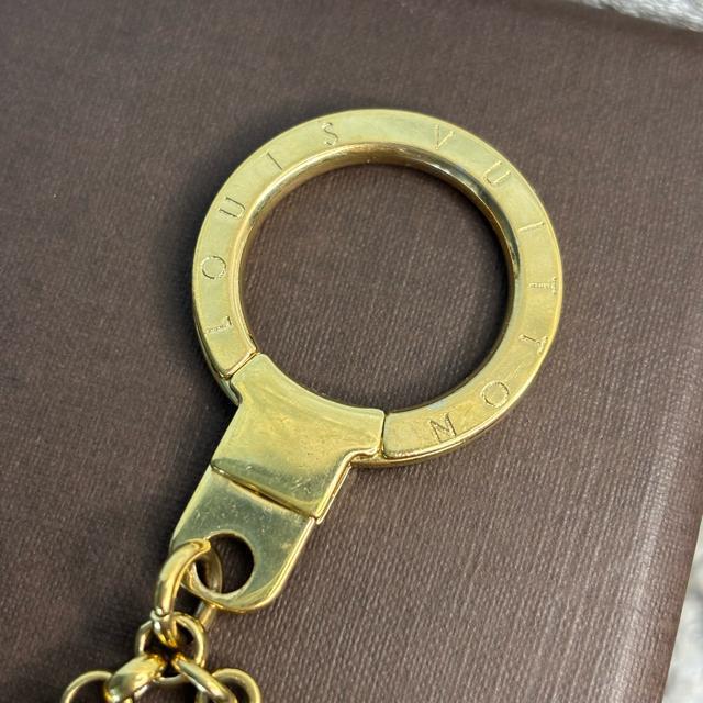 《美品》★ルイ ヴィトン★LOUIS VUITTON バッグチャーム チェーン フルールドゥ. モノグラム M65111 ゴールド < ブランド  《美品》★ルイ ヴィトン★LOUIS VUITTON バッグチャーム チェーン フルールドゥ. モノグラム M65111 ゴールド < ブランドの