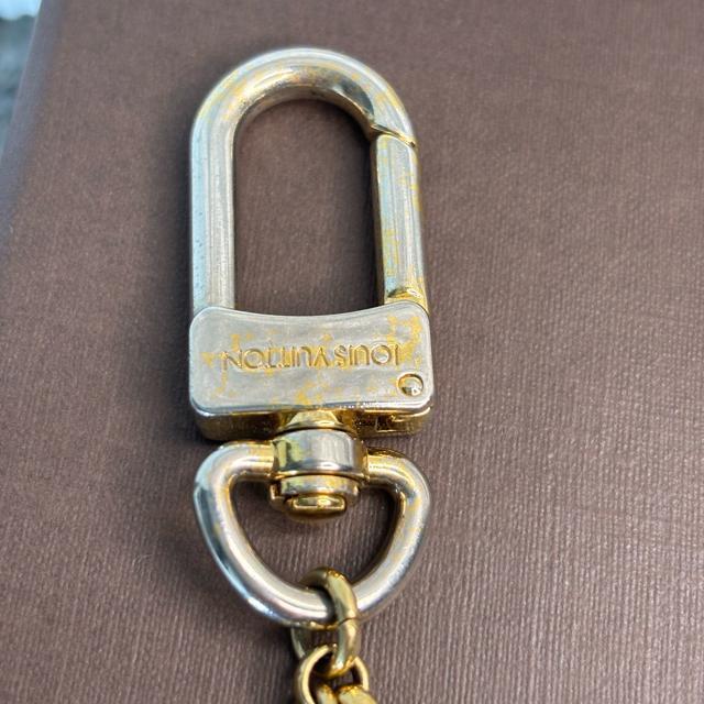 《美品》★ルイ ヴィトン★LOUIS VUITTON バッグチャーム チェーン フルールドゥ. モノグラム M65111 ゴールド < ブランド  《美品》★ルイ ヴィトン★LOUIS VUITTON バッグチャーム チェーン フルールドゥ. モノグラム M65111 ゴールド < ブランドの