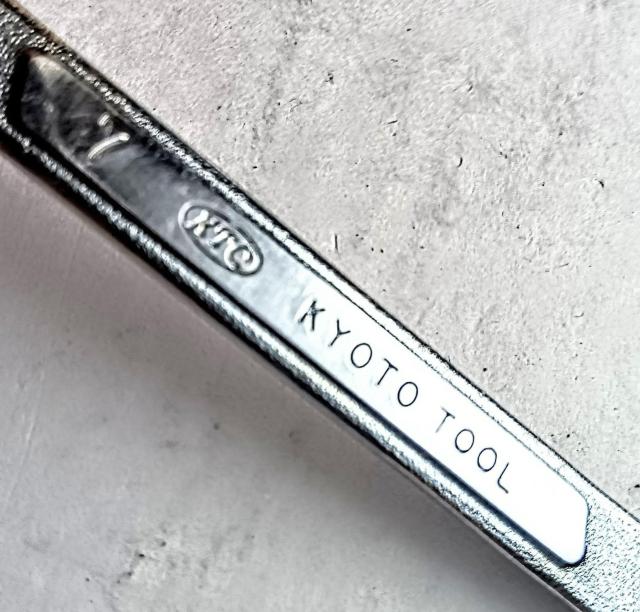 KTC コンビネーション レンチ 7ミリ 送料無料 普通郵便 < 自動車/バイク KTC コンビネーション レンチ 7ミリ 送料無料 普通郵便 < 自動車/バイク