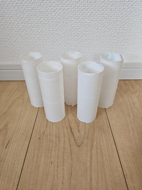 トイレットペーパーの芯(白×5本) < インテリア/ライフ トイレットペーパーの芯(白×5本) < インテリア/ライフの