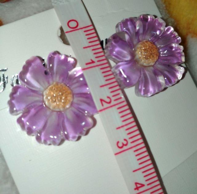 樹脂ピアス 大きめ お花のピアス アレルギーフリー ガーベラ 同梱150円引き < 女性アクセサリー/時計 樹脂ピアス 大きめ お花のピアス アレルギーフリー ガーベラ 同梱150円引き < 女性アクセサリー/時計の