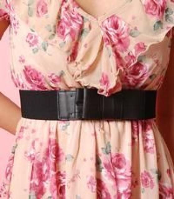 MARS☆ハートバラ☆ベルト付きシフォンワンピ☆ベージュ☆新品 < ブランド MARS☆ハートバラ☆ベルト付きシフォンワンピ☆ベージュ☆新品 < ブランドの