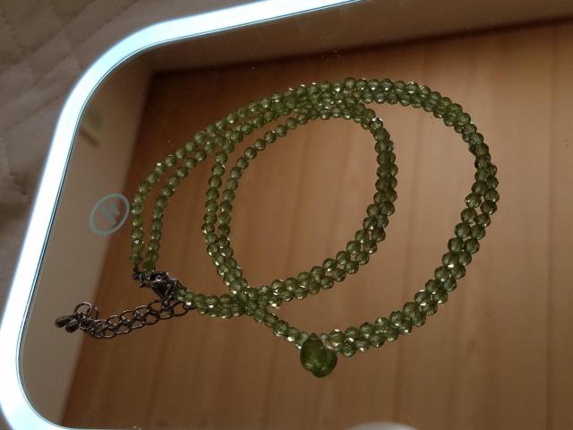 Hand Made ペリドットネックレス 綺麗な若草色 < 女性アクセサリー/時計  Hand Made ペリドットネックレス 綺麗な若草色 < 女性アクセサリー/時計の