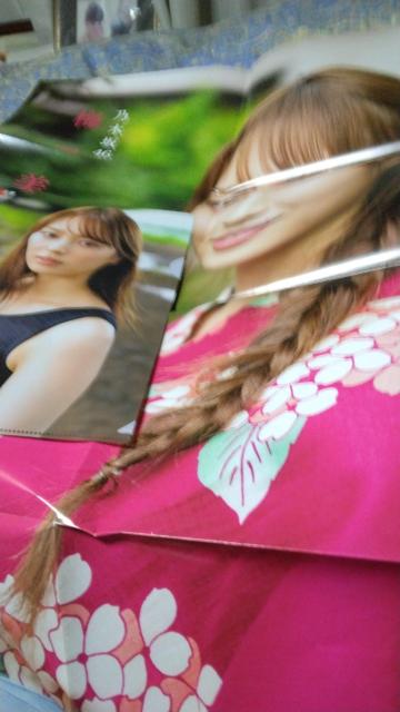 乃木坂46梅澤美波の両面ポスターと両面クリアファイル < タレントグッズ  乃木坂46梅澤美波の両面ポスターと両面クリアファイル  < タレントグッズの