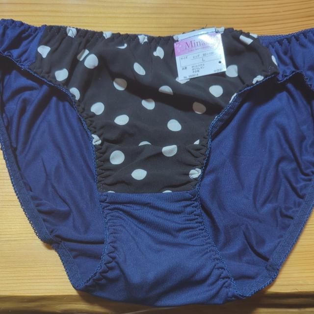 新品衣類 ネイビー水色柄 L < 女性ファッション  新品衣類 ネイビー水色柄 L  < 女性ファッションの