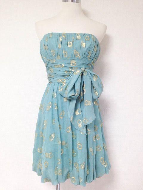 BCBGMAXAZRIAグリーンゴールドベアドレスワンピフレアリボン < ブランド BCBGMAXAZRIAグリーンゴールドベアドレスワンピフレアリボン < ブランドの