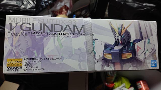 ガンプラ・RX−93・Vガンダム1/100・未組み立て < ホビー  ガンプラ・RX−93・Vガンダム1/100・未組み立て < ホビーの