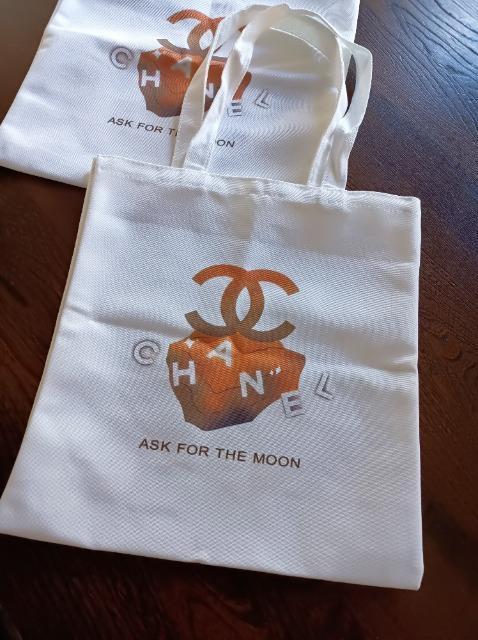 CHANEL★2020年ホリデー限定イベントASK FOR THE MOON★トートバッグ★1点★シャネル★未使用品★送料無料 < ブランド  CHANEL★2020年ホリデー限定イベントASK FOR THE MOON★トートバッグ★1点★シャネル★未使用品★送料無料 < ブランドの