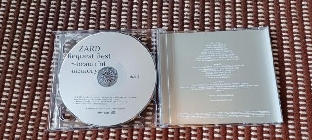 ZARD Request Best〜beautiful memory〜 < CD/DVD/ビデオ  ZARD Request Best〜beautiful memory〜 < CD/DVD/ビデオの