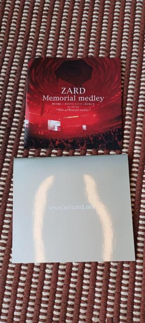 ZARD Request Best〜beautiful memory〜 < CD/DVD/ビデオ  ZARD Request Best〜beautiful memory〜 < CD/DVD/ビデオの