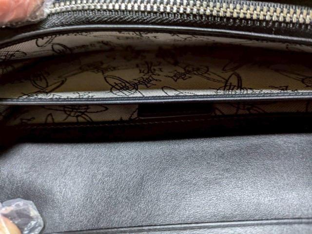 【Vivienne Westwood】オーブ PVC 二つ折り長財布 ウォレット 鑑定済み正規品 < ブランド 【Vivienne Westwood】オーブ PVC 二つ折り長財布 ウォレット 鑑定済み正規品 < ブランドの