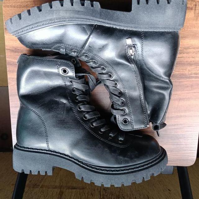 新品 23.5cm レディース ブーツ ブラック 厚底 シューズ ショートブーツ < 女性ファッション 新品 23.5cm レディース ブーツ ブラック 厚底 シューズ ショートブーツ < 女性ファッションの