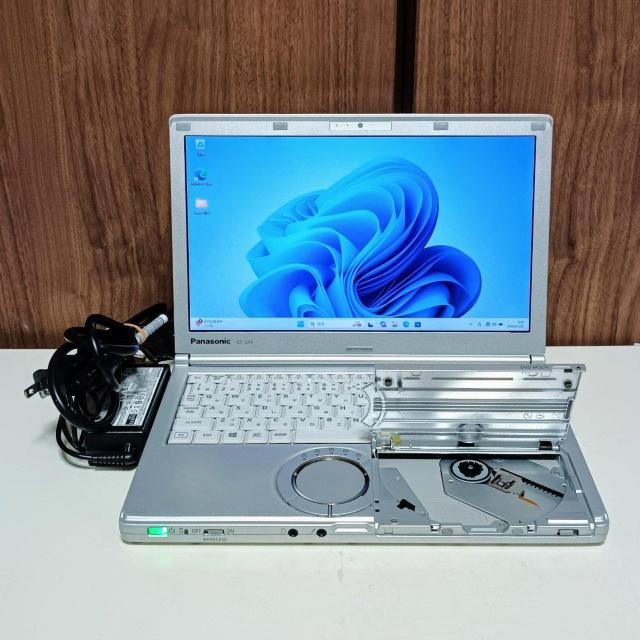 Panasonic Let'snote Corei5 ������16GB �V�iSSD512GB Web�J���� DVD Office �� PC�{��/���Ӌ@��� 