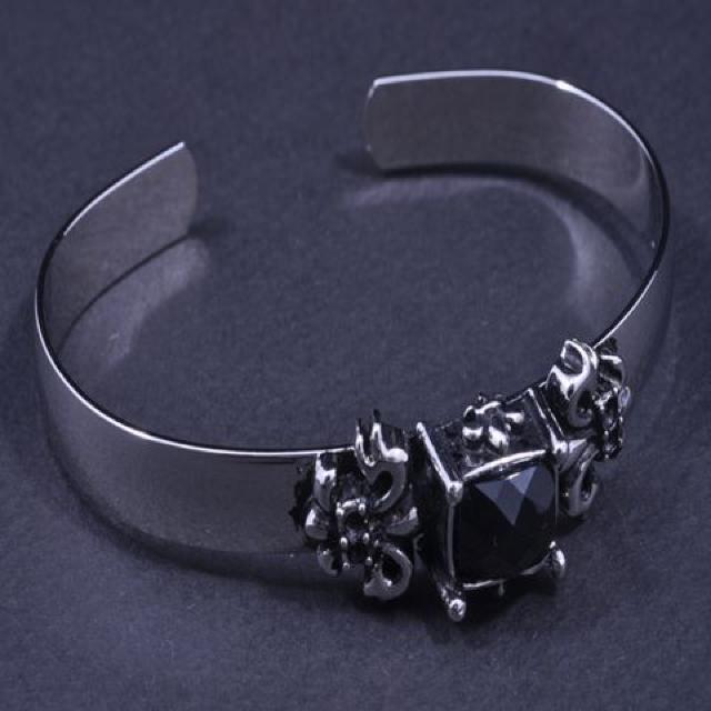 送込♪BLACKスピネルTOP☆スティールバングルブレス☆ < 男性アクセサリー/時計 送込♪BLACKスピネルTOP☆スティールバングルブレス☆ < 男性アクセサリー/時計の