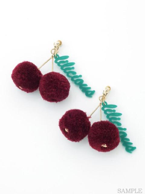 定価4,400円●lilLilly【新品】ポンポンチェリーイヤリング●赤 < ブランド  定価4,400円●lilLilly【新品】ポンポンチェリーイヤリング●赤 < ブランドの