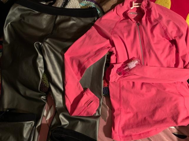 3QUP DlET上下じゃじ+forever21 sport トレーナー < 女性ファッション  3QUP DlET上下じゃじ+forever21 sport トレーナー < 女性ファッションの