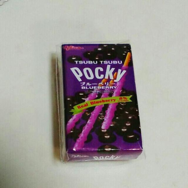 ミニチュア★ブルーベリーポッキー★リアルマグネット★ドールハウス★冷蔵庫や勉強机の張り紙にも★激安★お買得★早い者勝ち★ < おもちゃ  ミニチュア★ブルーベリーポッキー★リアルマグネット★ドールハウス★冷蔵庫や勉強机の張り紙にも★激安★お買得★早い者勝ち★  < おもちゃの