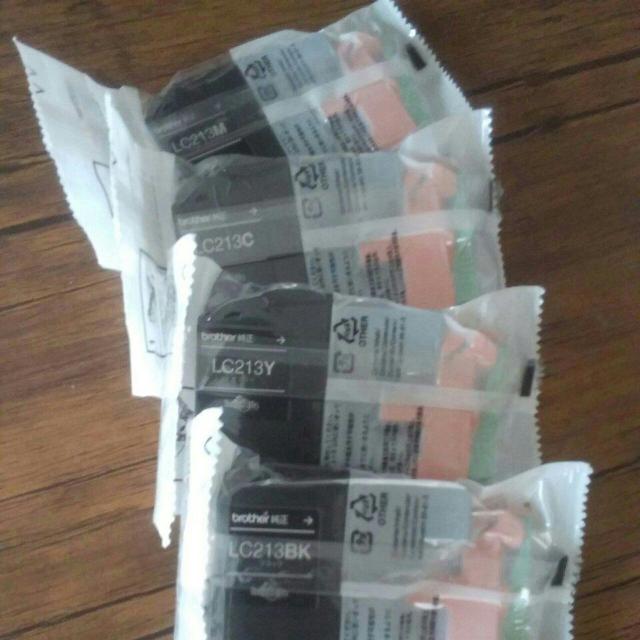 送料込み インク brother LC213-4PK 新品 < PC本体/周辺機器  送料込み インク brother LC213-4PK 新品  < PC本体/周辺機器の