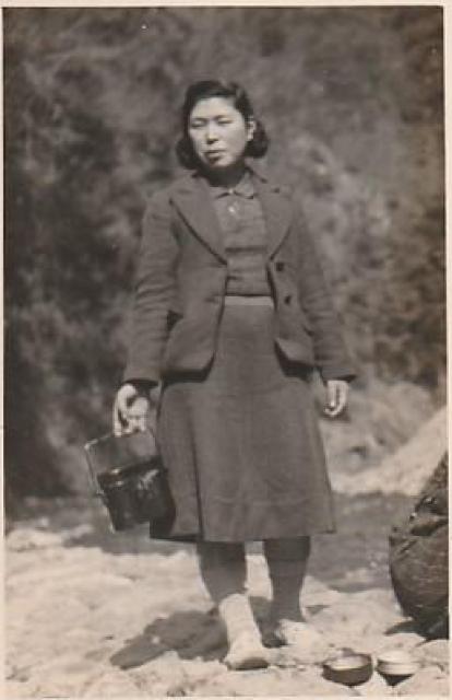 ãXibvʐ^@y8-23z   zr[ 