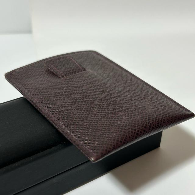 美品 LOUIS VUITTON ルイヴィトン タイガ エテュイ カルト デヴィジット カードケース < ブランド  美品 LOUIS VUITTON ルイヴィトン タイガ エテュイ カルト デヴィジット カードケース < ブランドの