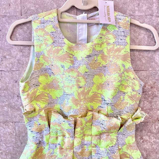 新品・未使用品 Mirror9 ノースリーブ フレアワンピース yellow < 女性ファッション 新品・未使用品 Mirror9 ノースリーブ フレアワンピース yellow < 女性ファッションの