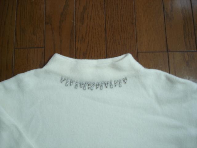 ★クイーンズコート ビジュー付きフェイクヤーンニット★着用1度!超激安! < ブランド ★クイーンズコート ビジュー付きフェイクヤーンニット★着用1度!超激安! < ブランドの