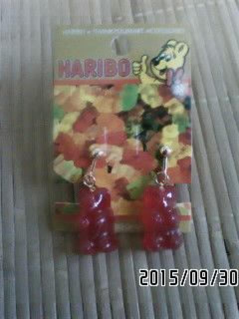 HARIBO・ハリボーベアグミ風チャームイヤリング。レッド < 女性アクセサリー/時計  HARIBO・ハリボーベアグミ風チャームイヤリング。レッド < 女性アクセサリー/時計の